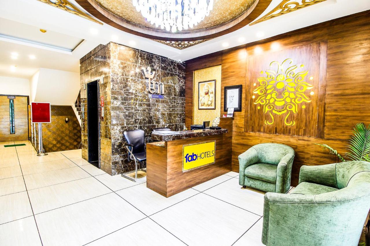Fabhotel Le Monarque Chandīgarh 外观 照片